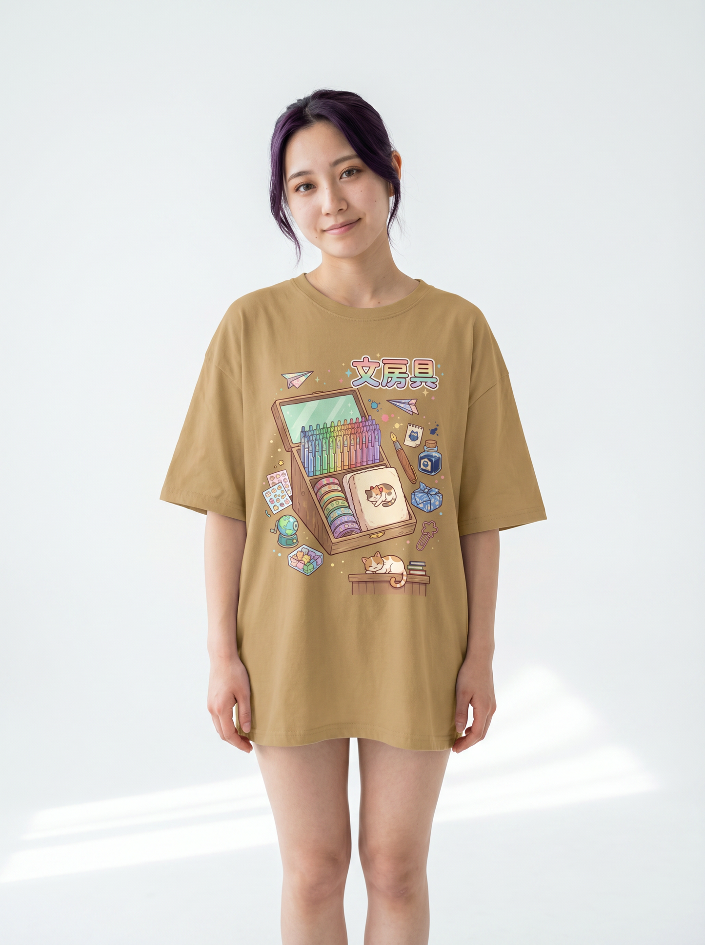 可愛い文房具＆寝そべり猫 オーバーサイズTシャツ | ストリートウェア